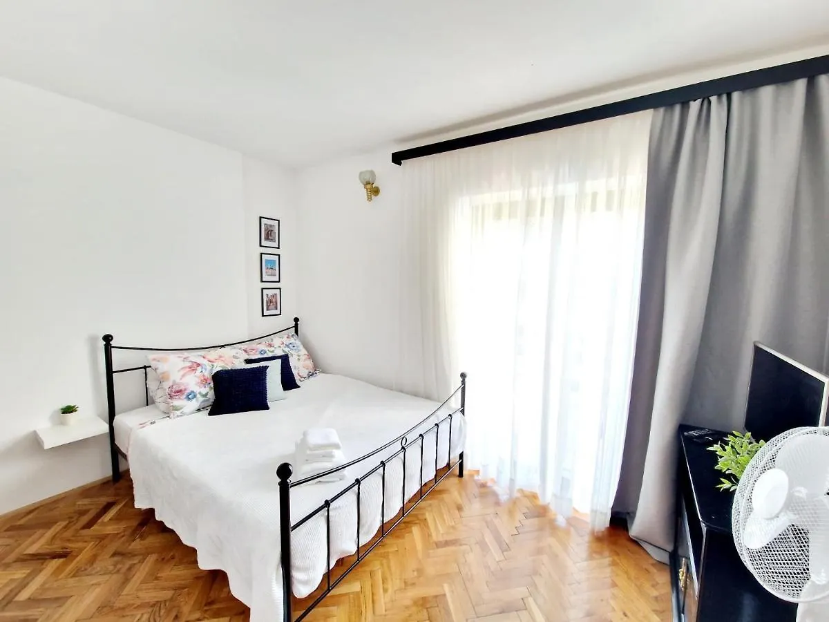 Apartments Figa Rovinj 0*,  Croatia